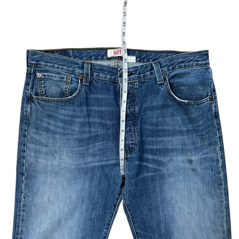 Men's Levi's 501 Straight Leg Button Fly Denim Jeans‎ Medium Wash 36 x 34